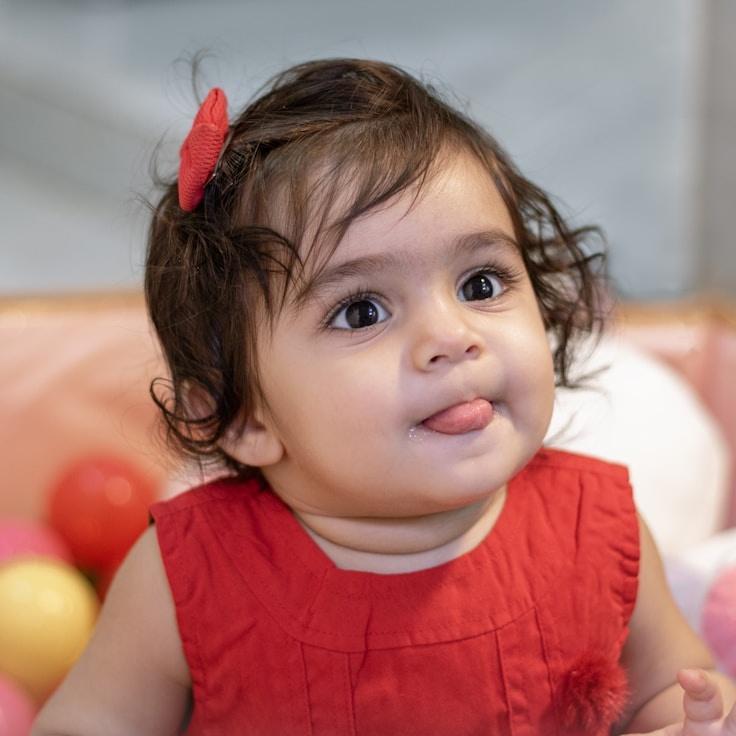 First Officer Evelyn Hayes